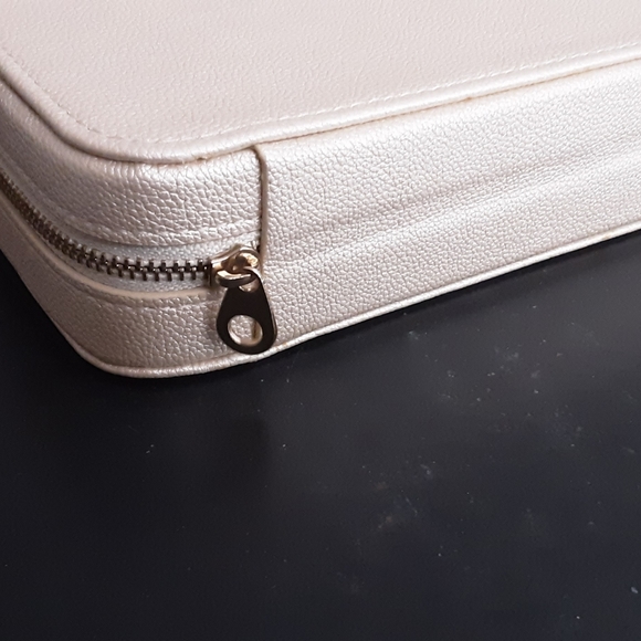 New Rectangular Jewellery Box - Picture 6 of 10